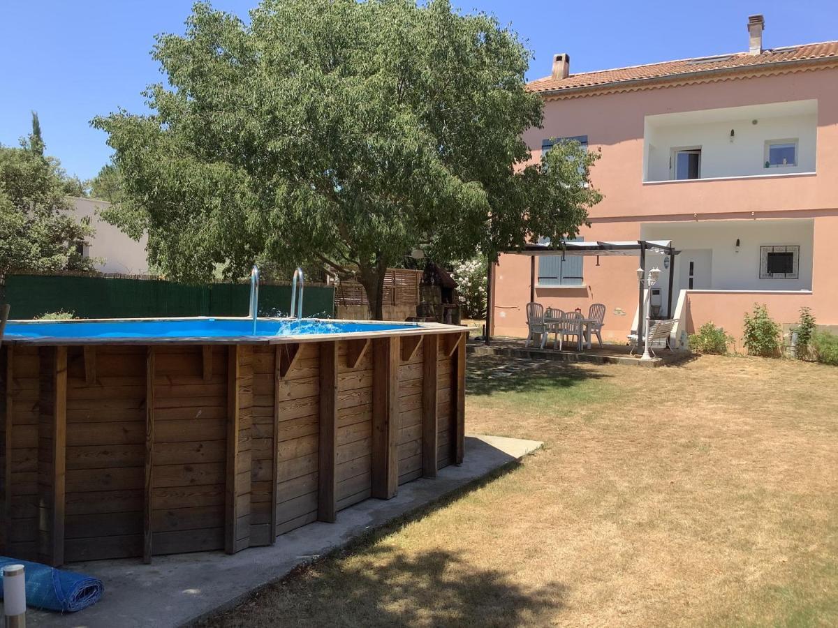 Un Sejour Entre Nimes Et Montpellier Apartment Souvignargues Ngoại thất bức ảnh