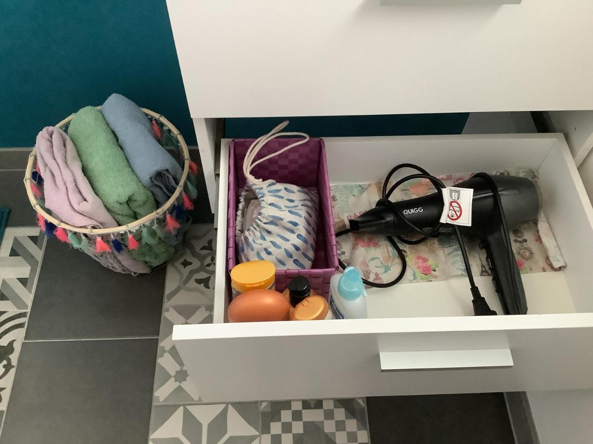 Un Sejour Entre Nimes Et Montpellier Apartment Souvignargues Ngoại thất bức ảnh