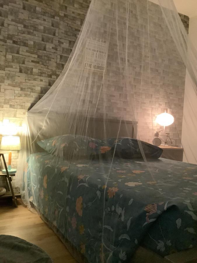 Un Sejour Entre Nimes Et Montpellier Apartment Souvignargues Ngoại thất bức ảnh